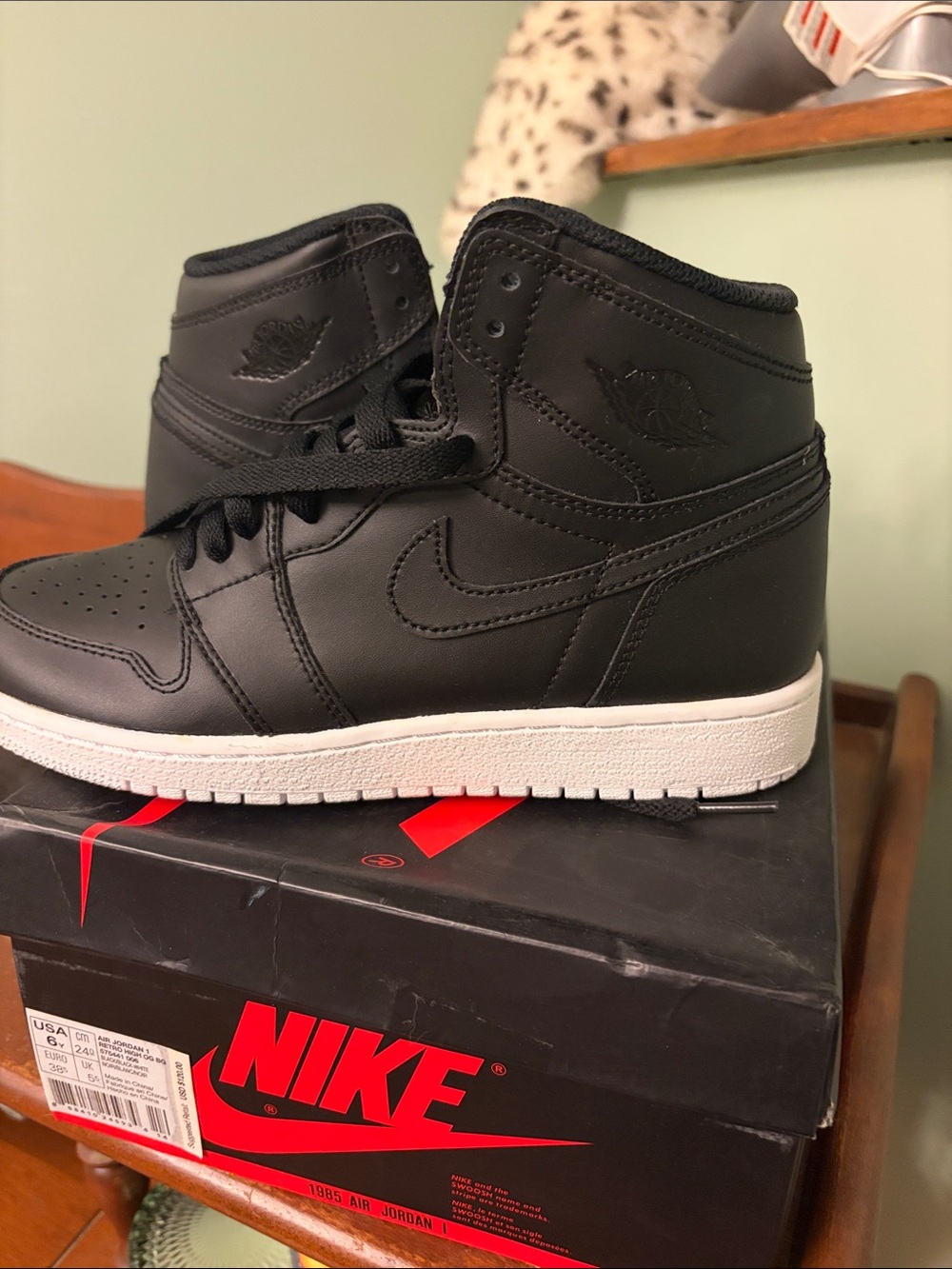 Nike Black/White High-Top Sneakers